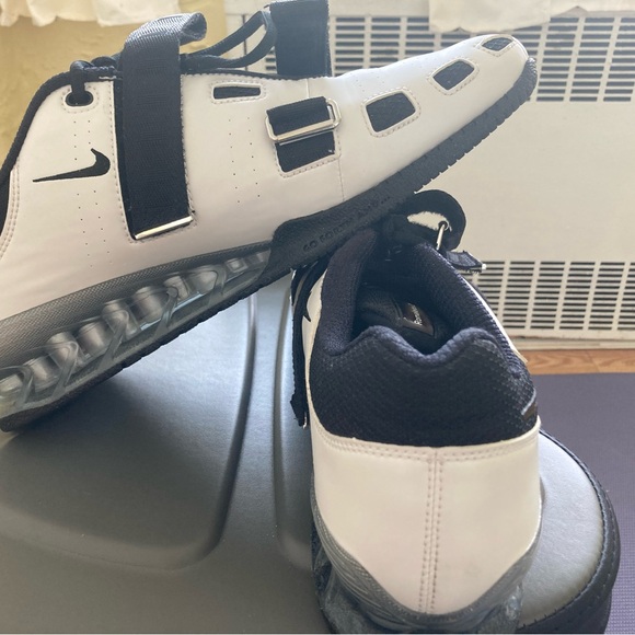 Men’s Nike Romaleos 2 Weightlifting Shoes - Picture 4 of 9